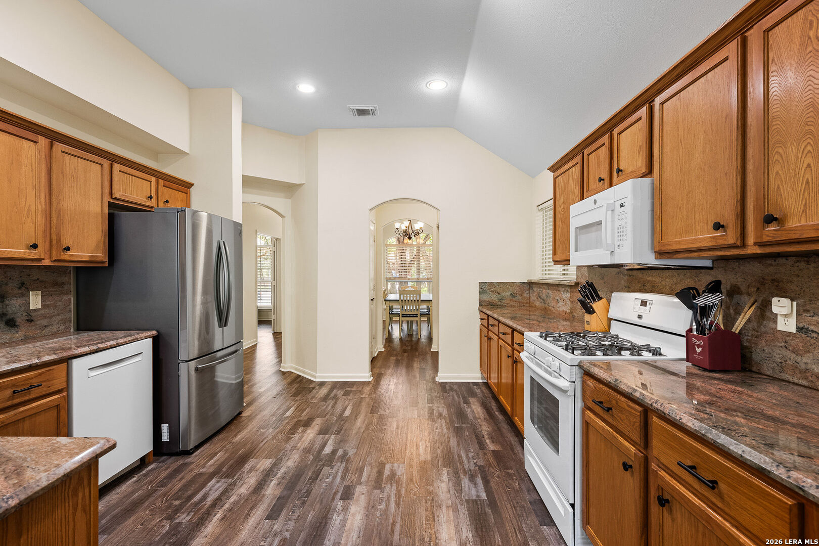 8307 La Fleur San Antonio TX 78249