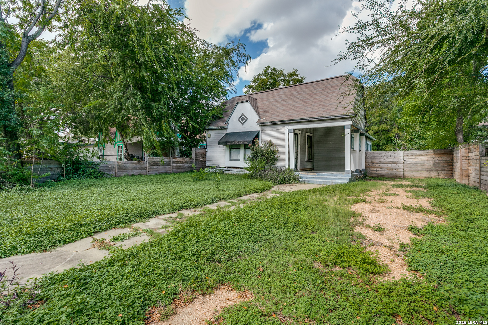 523 E Magnolia Avenue San Antonio TX 78212