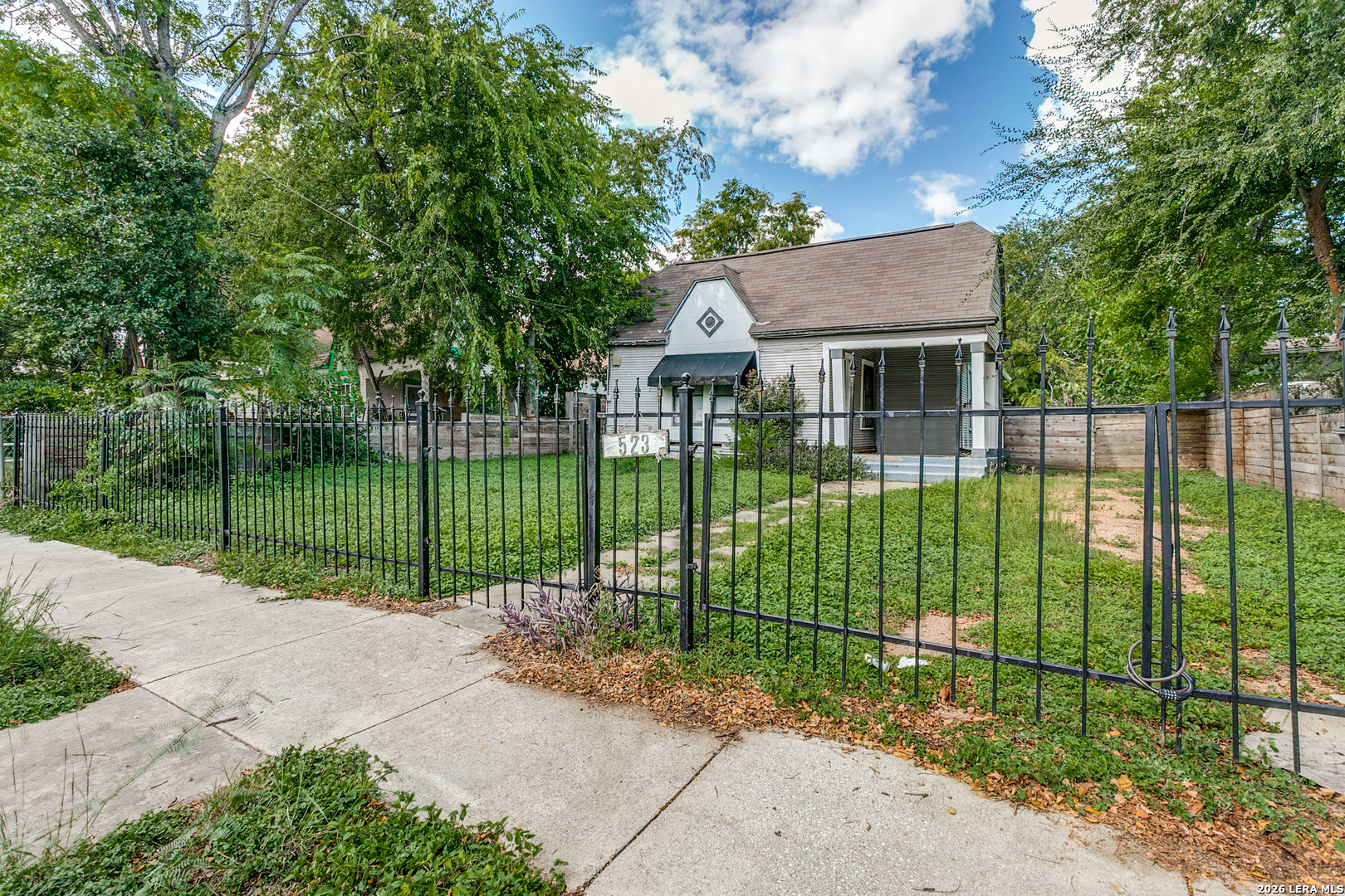523 E Magnolia Avenue San Antonio TX 78212
