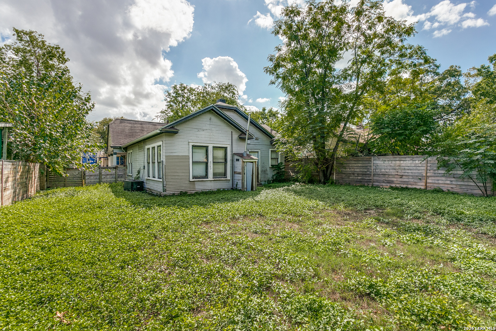 523 E Magnolia Avenue San Antonio TX 78212