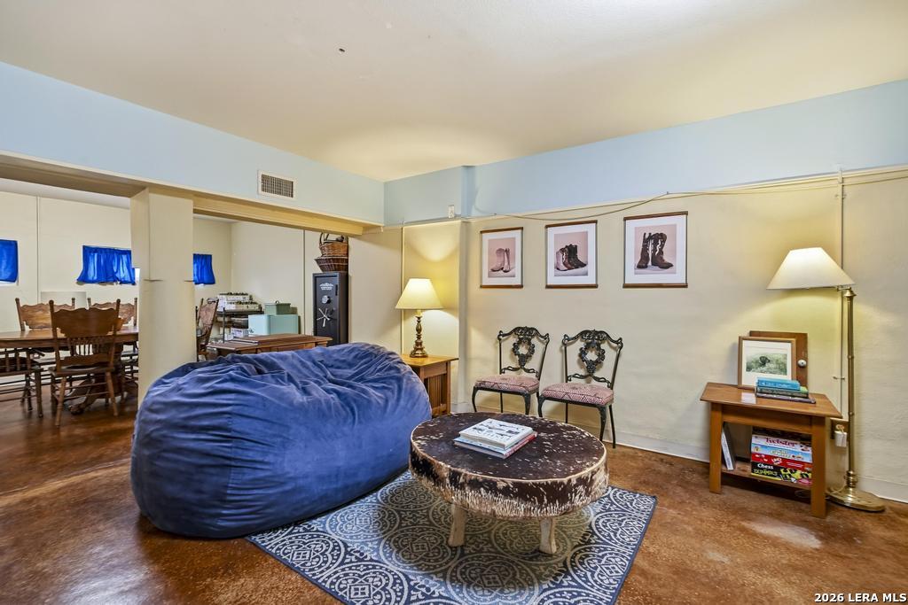 231 Oakleaf Drive San Antonio TX 78209