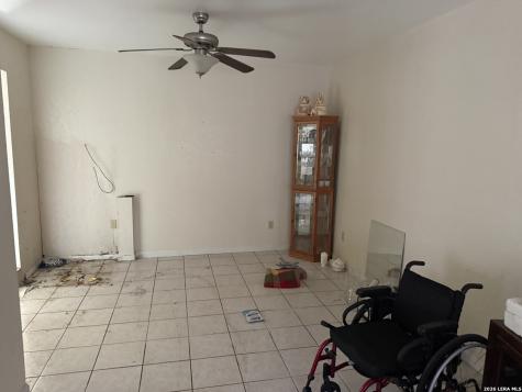 319 Laddie San Antonio TX 78201
