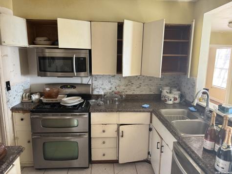 319 Laddie San Antonio TX 78201