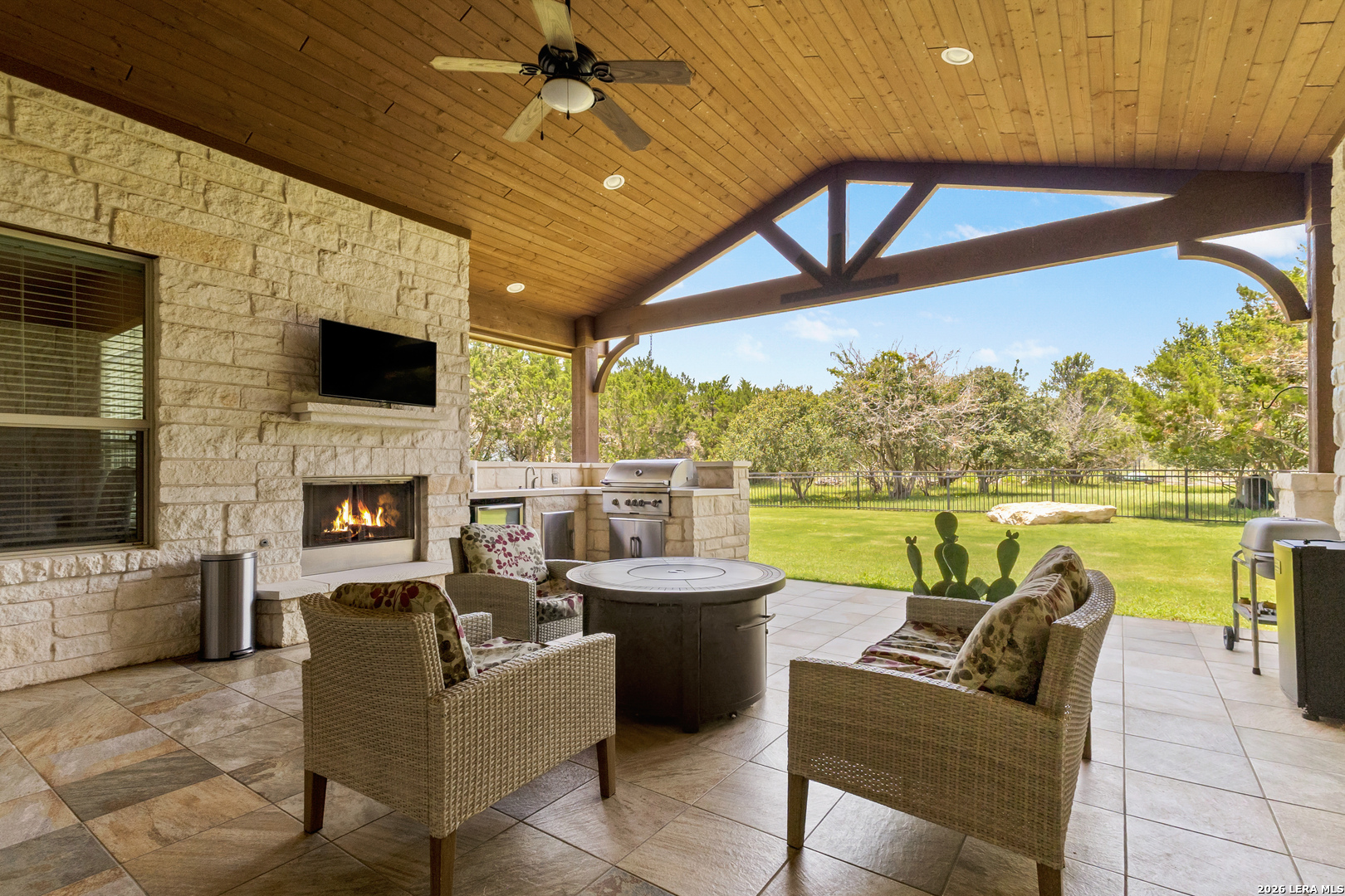 814 Haven Point Loop New Braunfels TX 78132