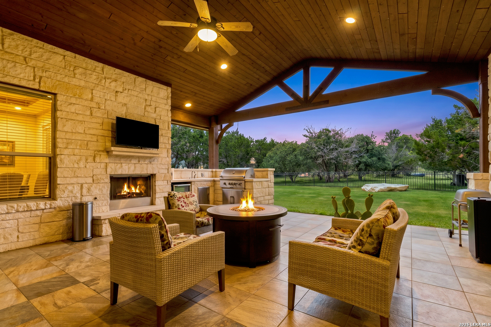 814 Haven Point Loop New Braunfels TX 78132