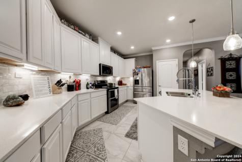 2070 Shire Meadows New Braunfels TX 78130