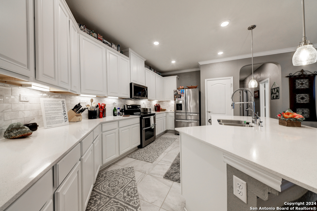2070 Shire Meadows New Braunfels TX 78130