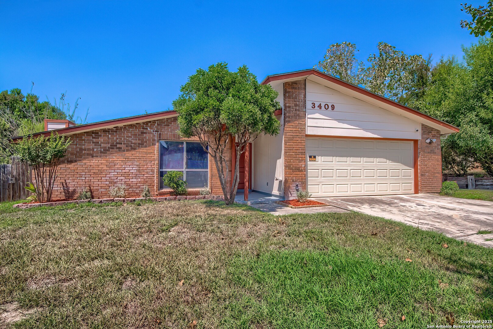 3409 Morning Drive Schertz TX 78108