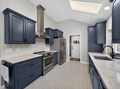 7701 Forest Magic Court Live Oak TX 78233