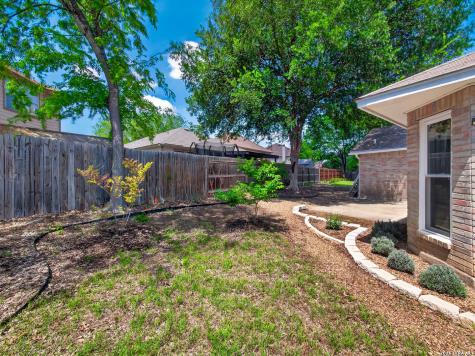 7701 Forest Magic Court Live Oak TX 78233