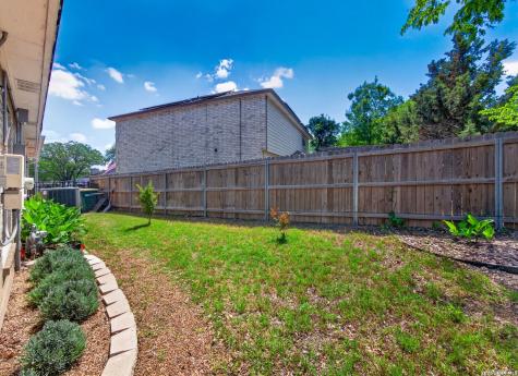 7701 Forest Magic Court Live Oak TX 78233
