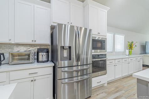 9328 Trestle Creek San Antonio TX 78254