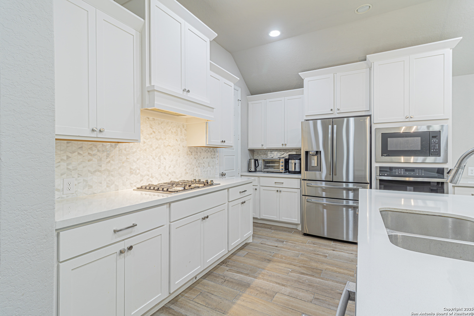 9328 Trestle Creek San Antonio TX 78254