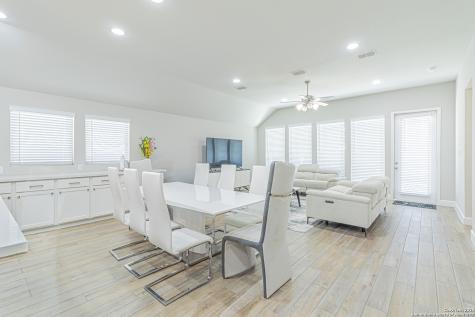 9328 Trestle Creek San Antonio TX 78254