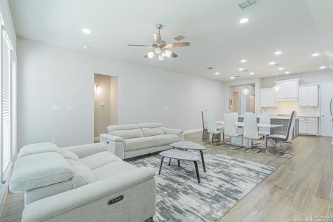 9328 Trestle Creek San Antonio TX 78254