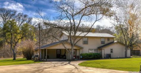 6496 N Us Highway 83 Leakey TX 78873