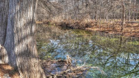 6496 N Us Highway 83 Leakey TX 78873