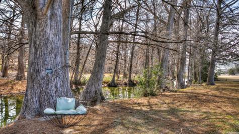 6496 N Us Highway 83 Leakey TX 78873