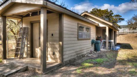 6496 N Us Highway 83 Leakey TX 78873