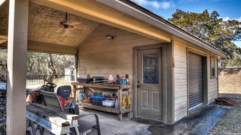 6496 N Us Highway 83 Leakey TX 78873