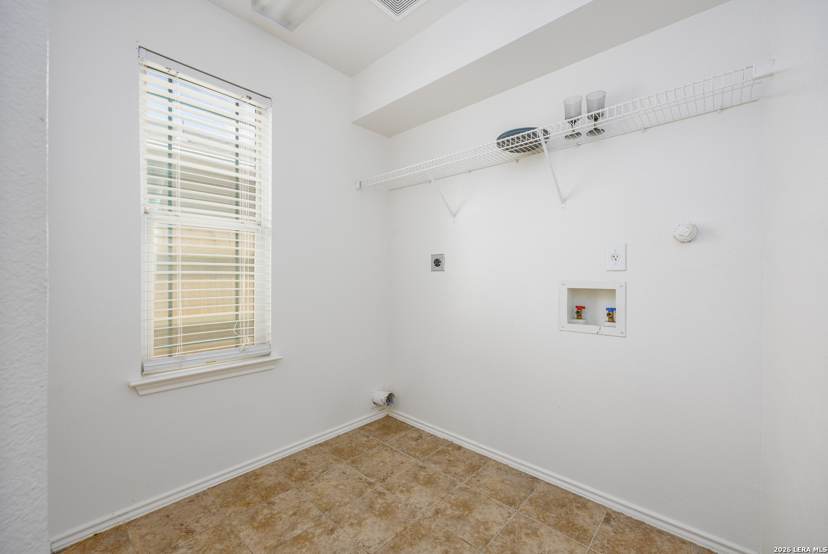 4318 Rogans Harbor San Antonio TX 78244