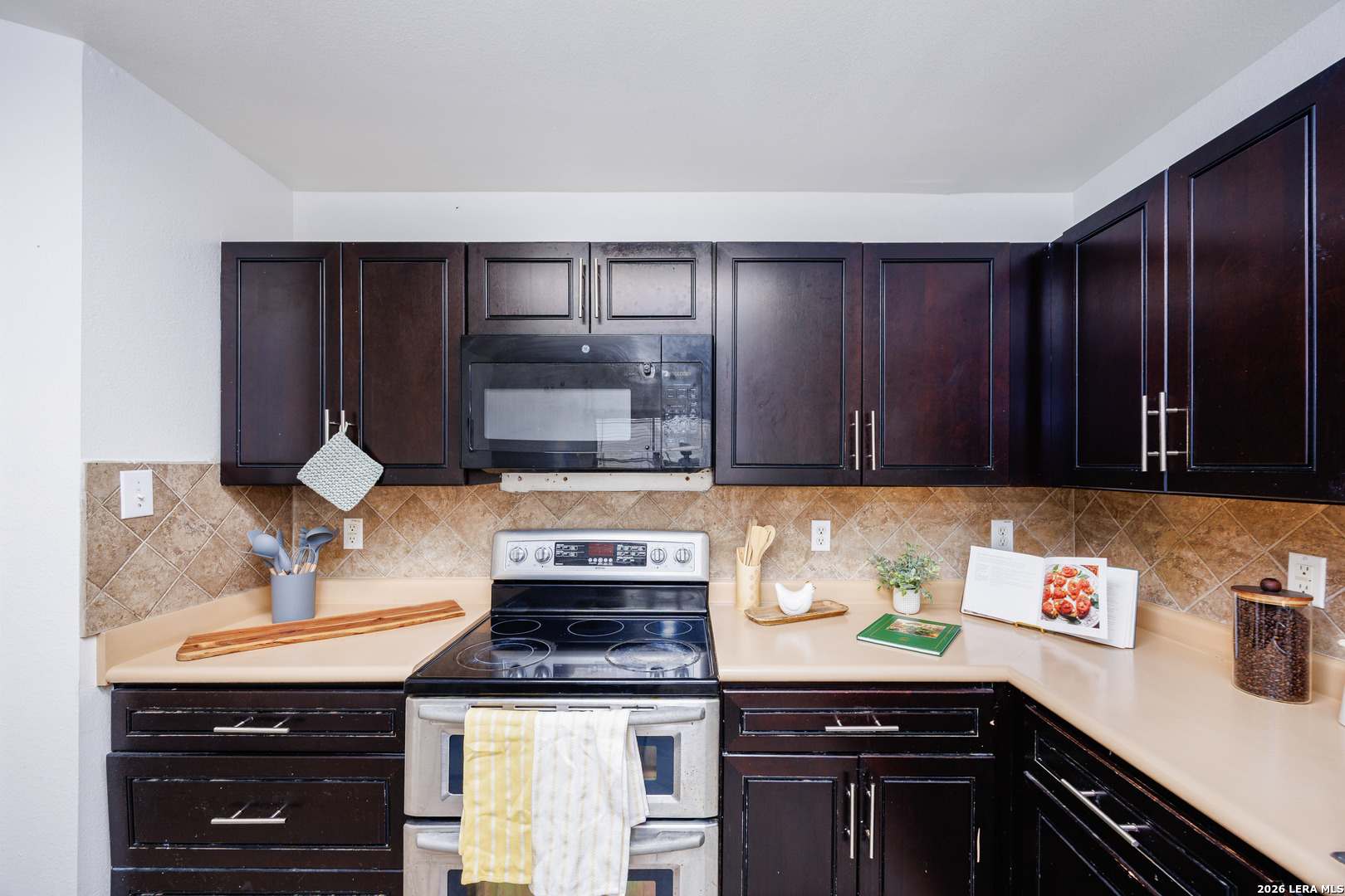 4318 Rogans Harbor San Antonio TX 78244