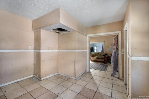 2925 W Commerce Street San Antonio TX 78207