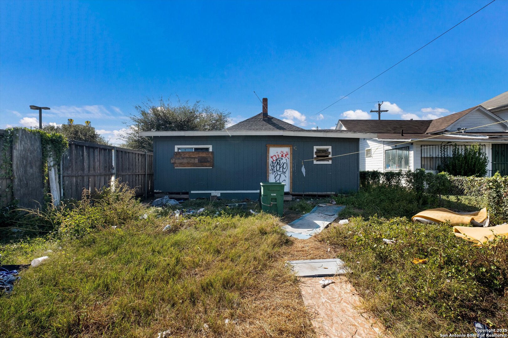 2925 W Commerce Street San Antonio TX 78207