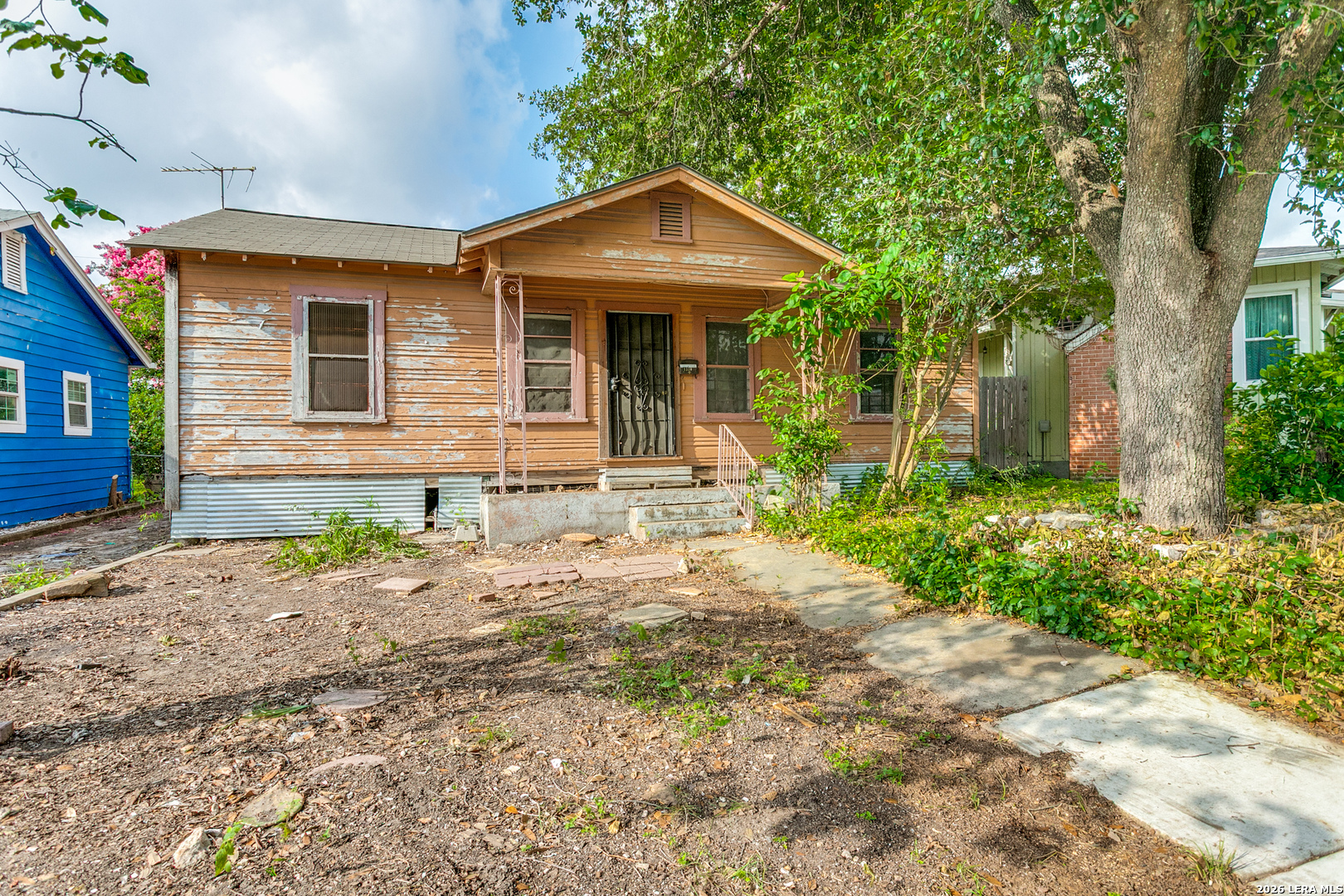 1330 W Rosewood Avenue San Antonio TX 78201