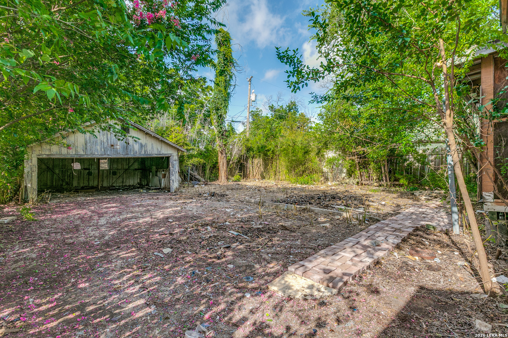 1330 W Rosewood Avenue San Antonio TX 78201