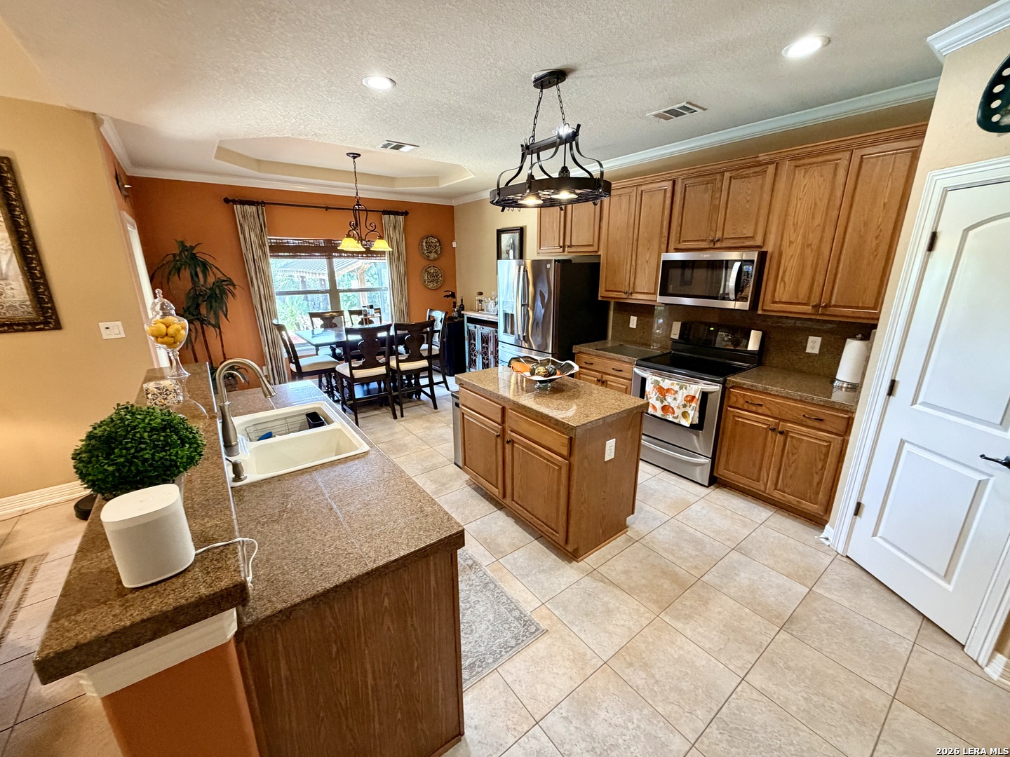 1306 Wooded Knoll San Antonio TX 78258