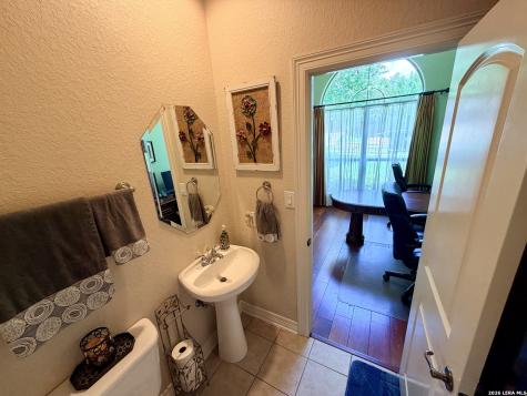 1306 Wooded Knoll San Antonio TX 78258