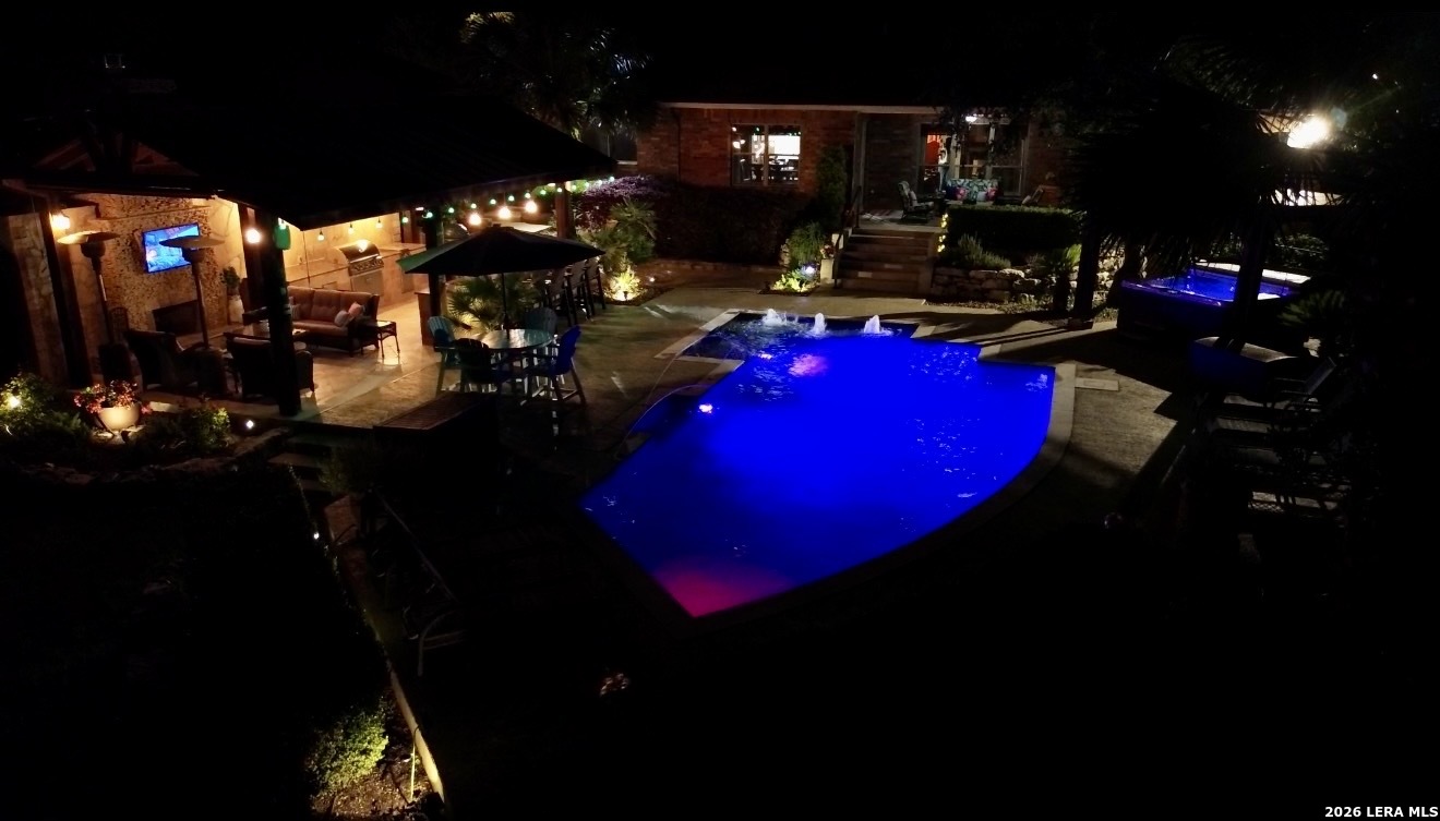 1306 Wooded Knoll San Antonio TX 78258