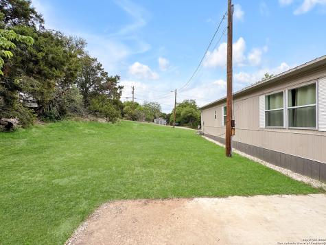 1317 Hidden Fawn Canyon Lake TX 78133