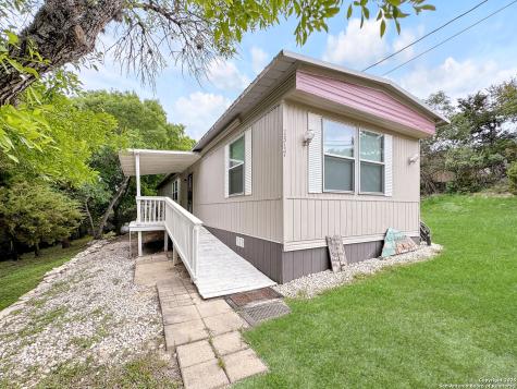 1317 Hidden Fawn Canyon Lake TX 78133