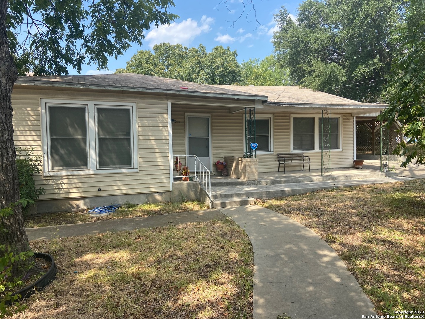 215 Freeman Drive San Antonio TX 78228