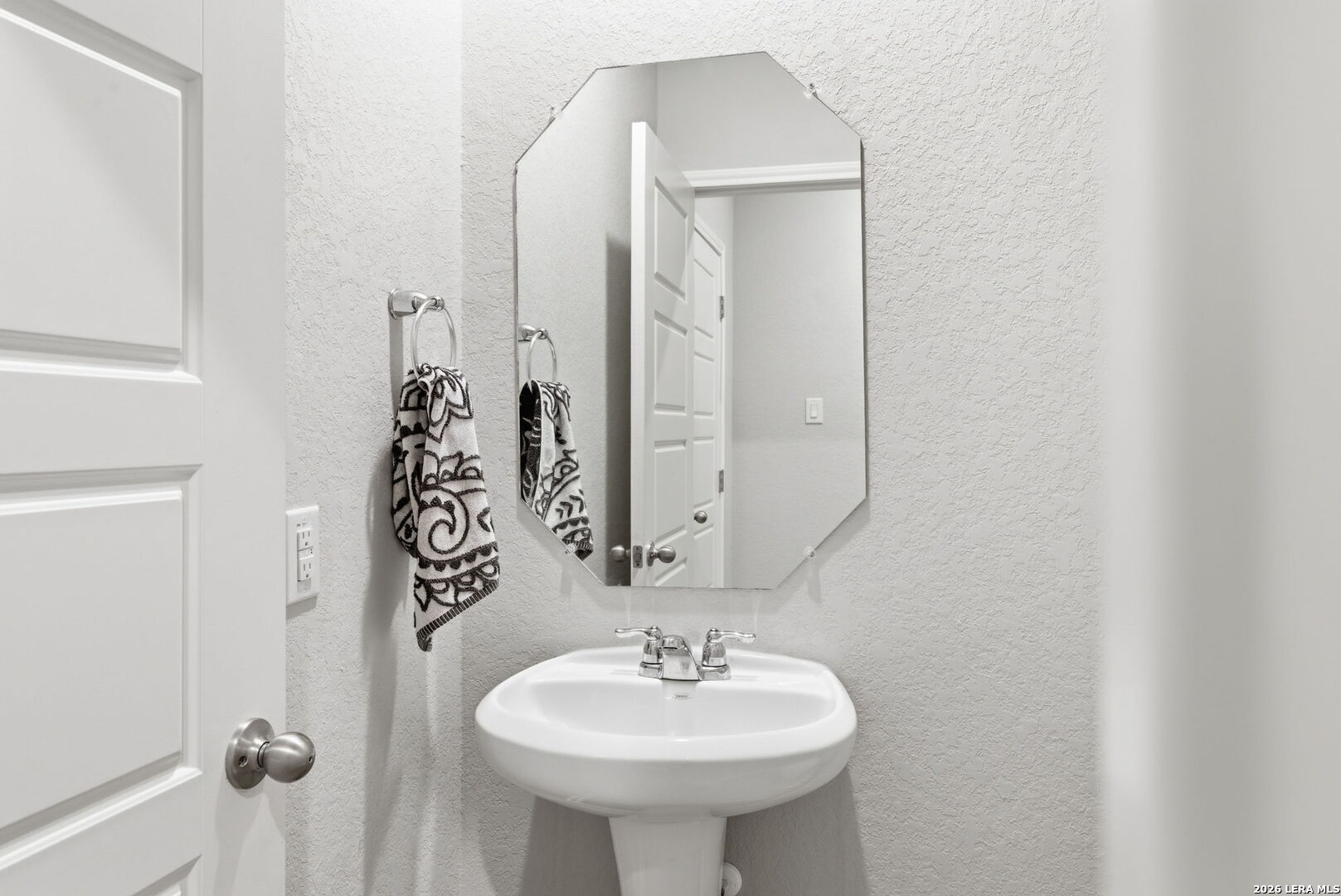 25807 Posey Boerne TX 78006