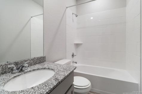 15018 Homing Meadow San Antonio TX 78253