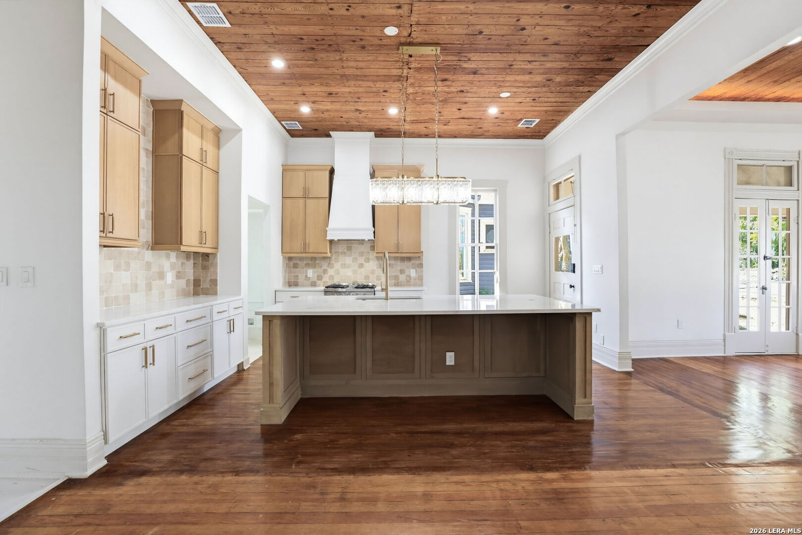 824 N Pine Street San Antonio TX 78202