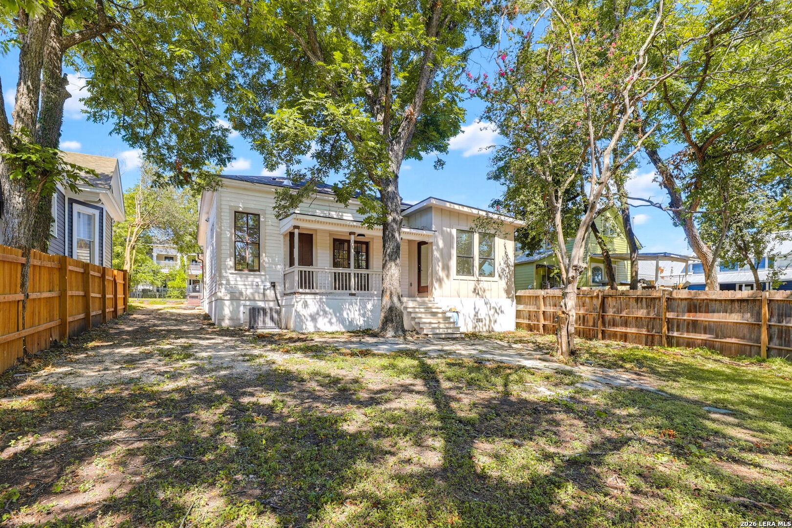 824 N Pine Street San Antonio TX 78202