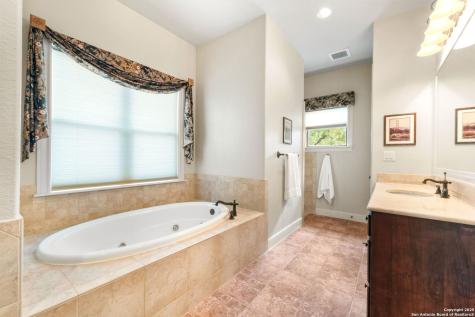 162 Riverwood Boerne TX 78006
