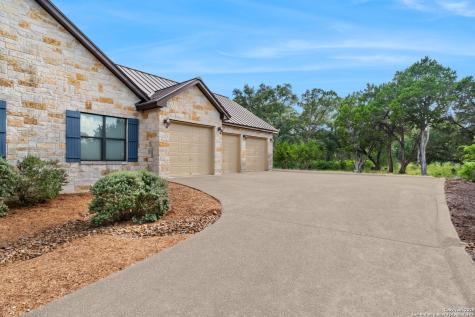 162 Riverwood Boerne TX 78006