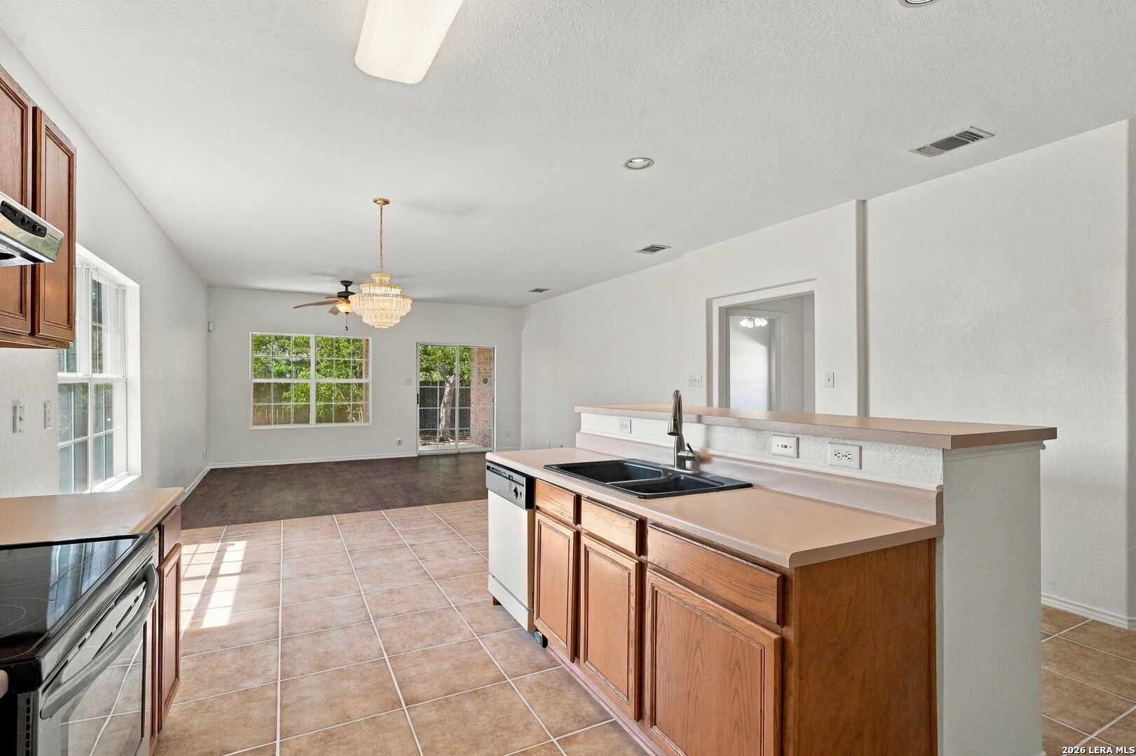 4731 Highland Farm San Antonio TX 78244