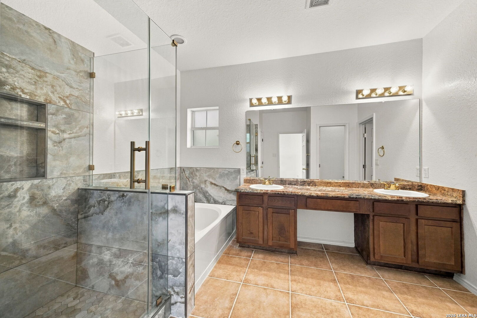 4731 Highland Farm San Antonio TX 78244