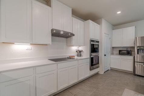 318 Deer Crest Drive New Braunfels TX 78130