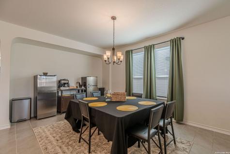 318 Deer Crest Drive New Braunfels TX 78130