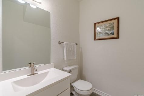 318 Deer Crest Drive New Braunfels TX 78130