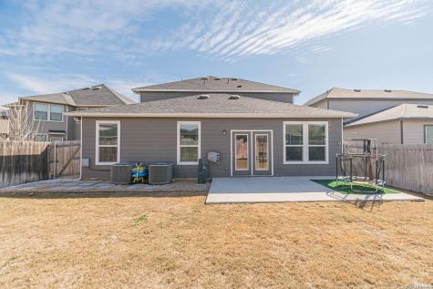318 Deer Crest Drive New Braunfels TX 78130