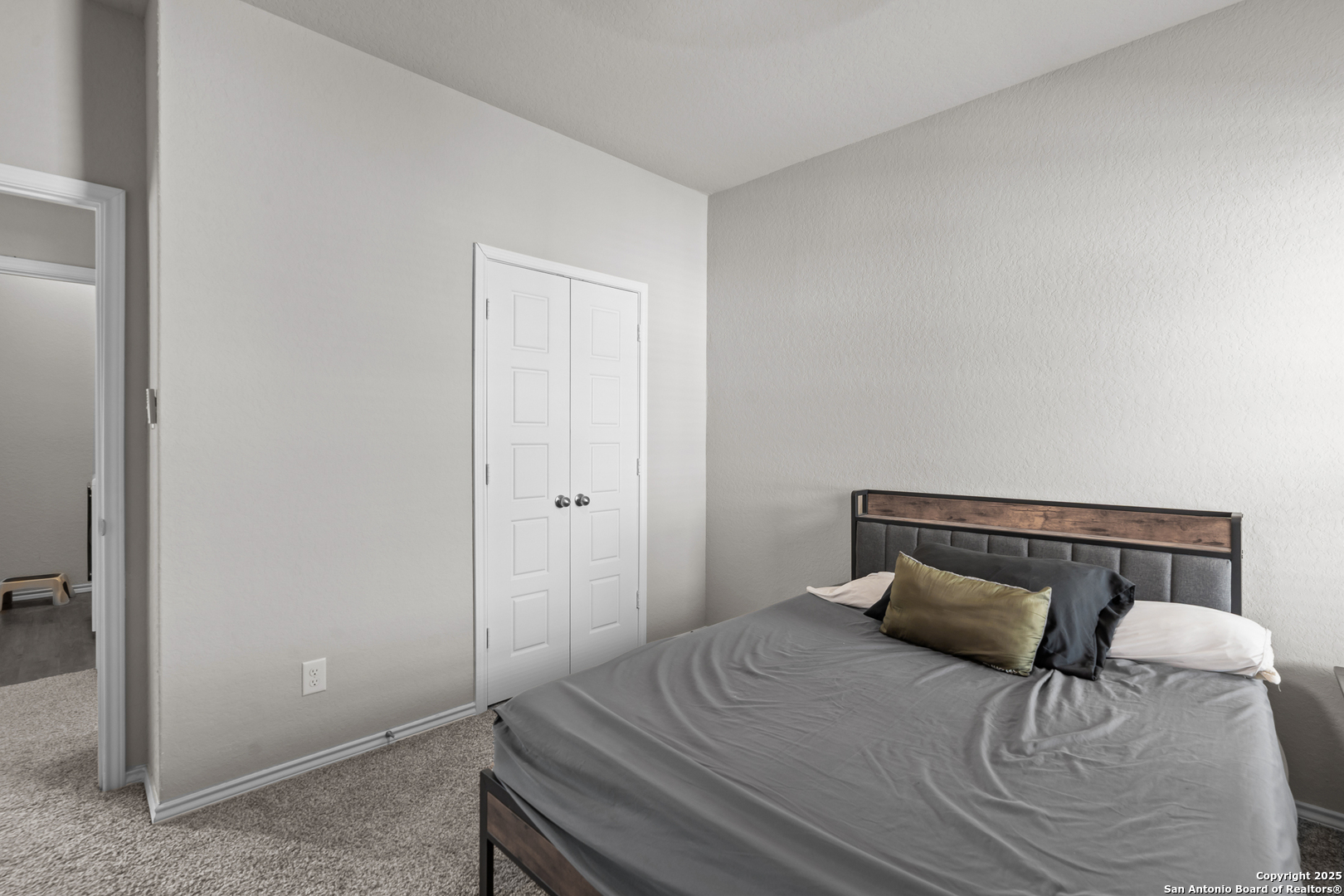 10573 Green Lake San Antonio TX 78223