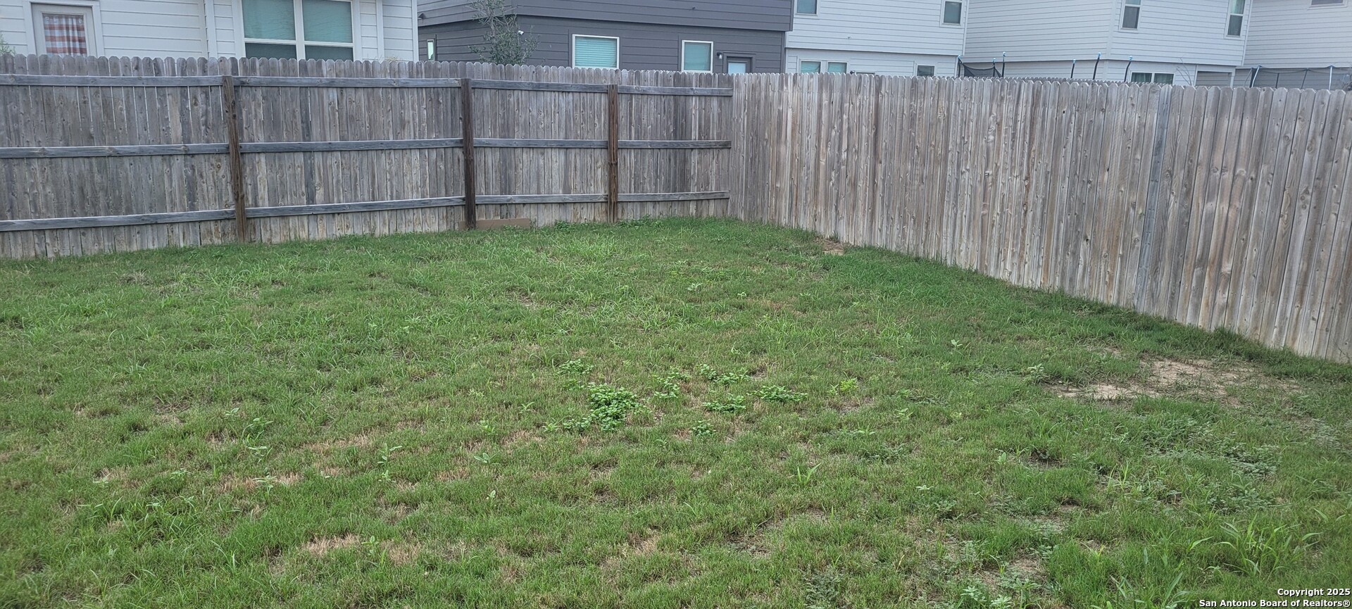 10573 Green Lake San Antonio TX 78223